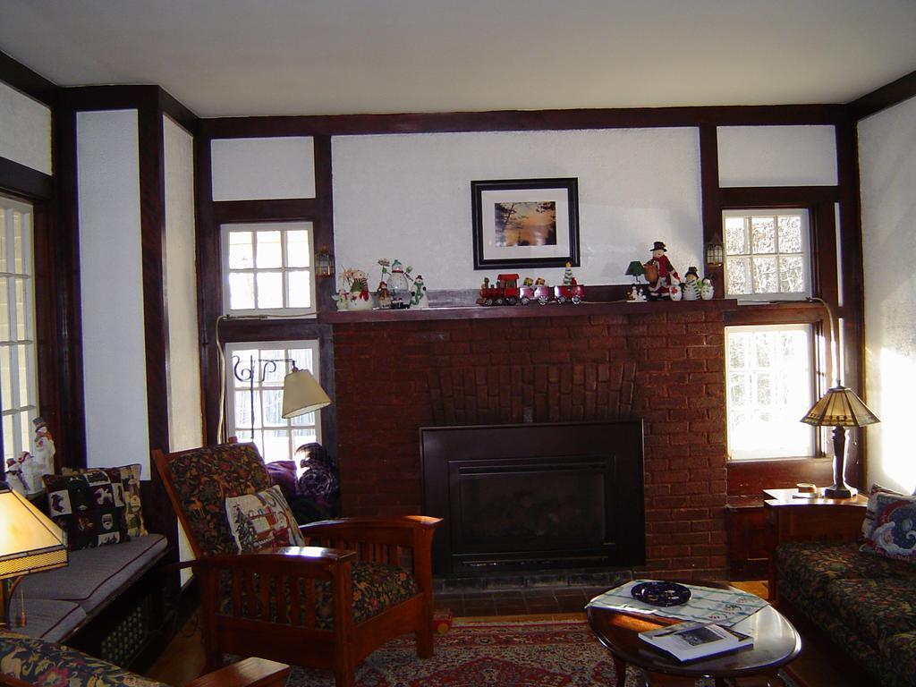 Wilderness Inn Bed And Breakfast North Woodstock Exterior photo